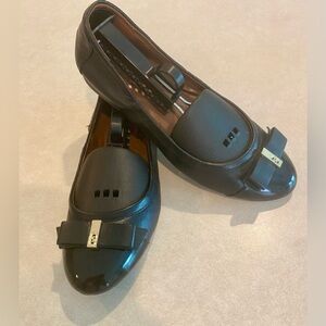 COLE HAAN Black Ballet Flats Size 7 (measure 9.5”)